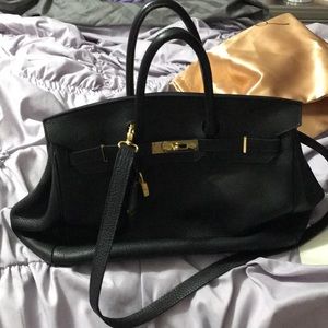 Teddy Blake 14’ Caty Satchel